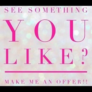 MAKE AN OFFER! 🎀